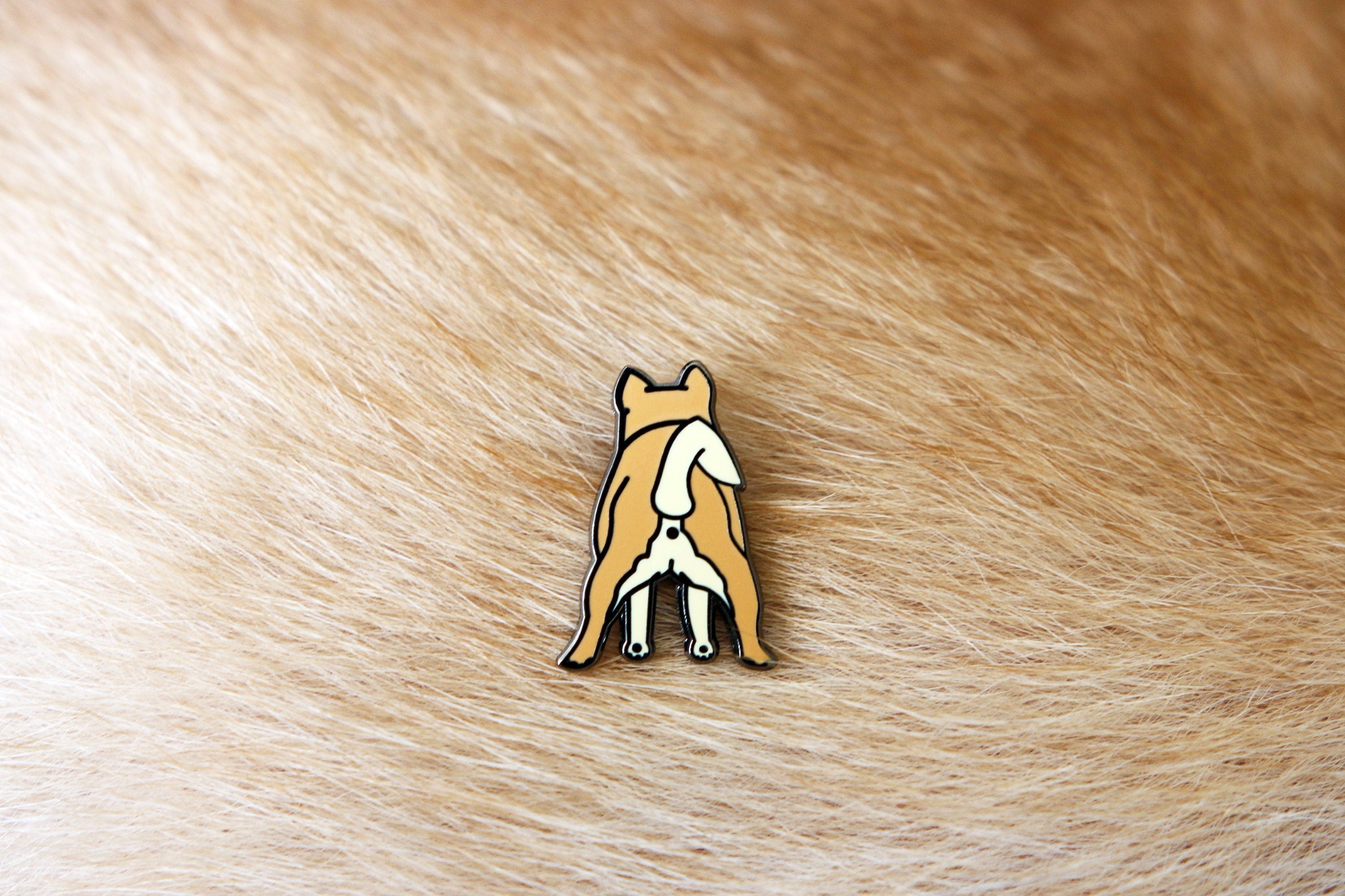 Shiba Inu Pooping Hard Enamel Lapel Pin